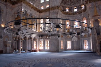 Chuck and Lori's Travel Blog - Nuruosmaniye Mosque Interior