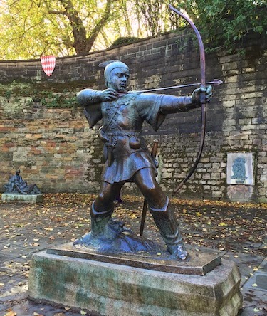 Chuck & Lori's Travel Blog - Robin Hood Statue, Nottingham