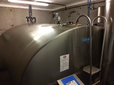 Chuck and Lori's Travel Blog - 12,000 Liter Stainless Milk Tank