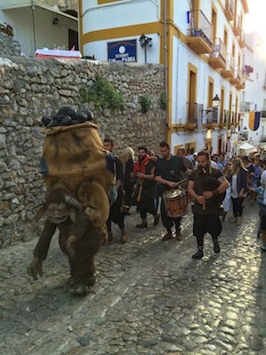 Chuck and Lori's Travel Blog - Troll Leading a Parade, Ibiza Medieval Festival