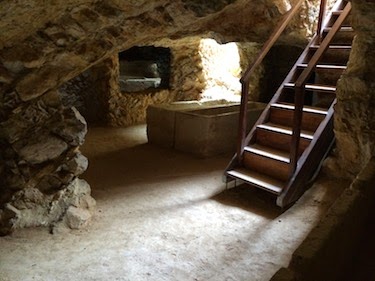 Chuck and Lori's Travel Blog - Burial Chamber, Puig des Molins, Ibiza